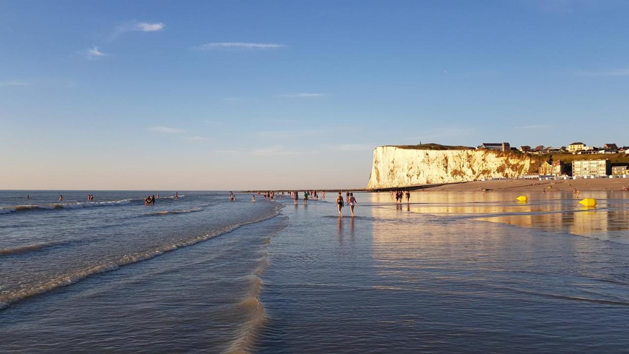 Plage à 50m Appartement Rêves tranquilles Villa Les Bains de Mers Esterno foto